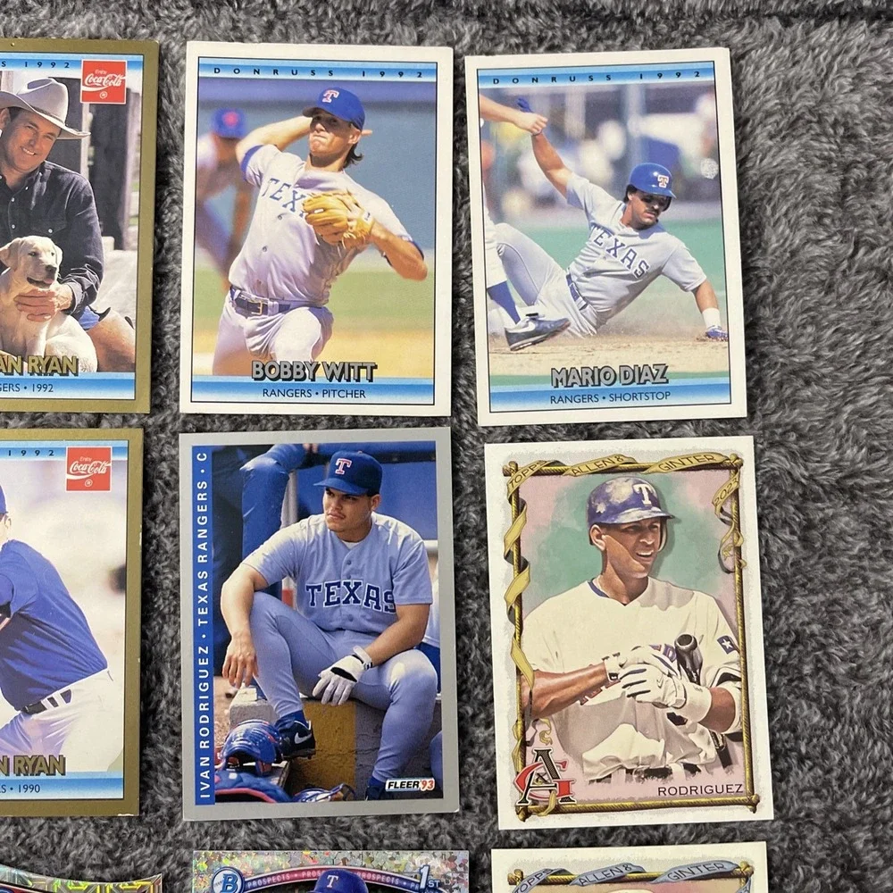 Texas Rangers‎ Baseball 24 Card Lot - Rookies, Stars, Inserts, Parallels